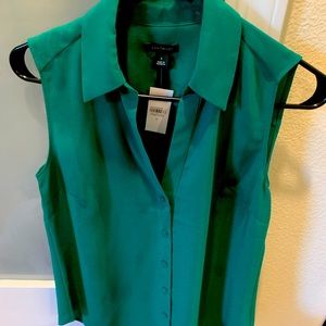 NWT Ann Taylor button sleeveless shirt